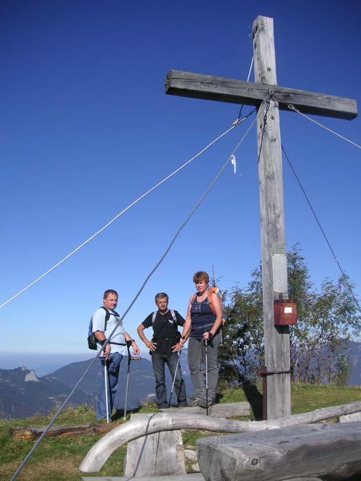 Bleckwand Gipfelkreuz auf 1.516 Meter Seehöhe